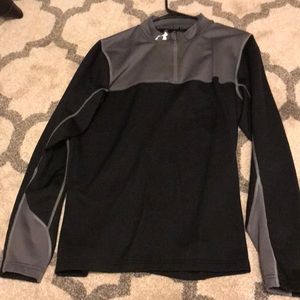 Men’s under armour running shirt
